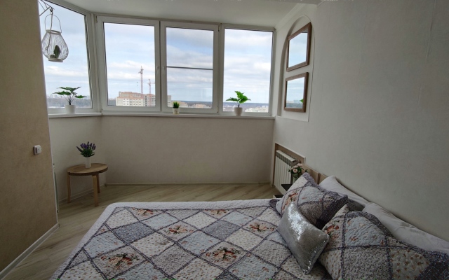 Komfort Na Tsentralnom Proyezde 17 Apartments