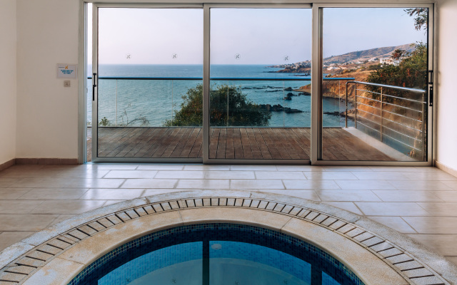 Aquamarine Villa