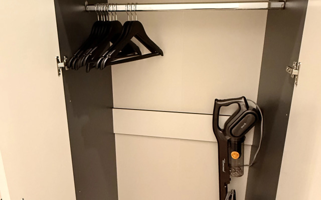 Апартаменты двухуровневые возле Кремля с парковкой