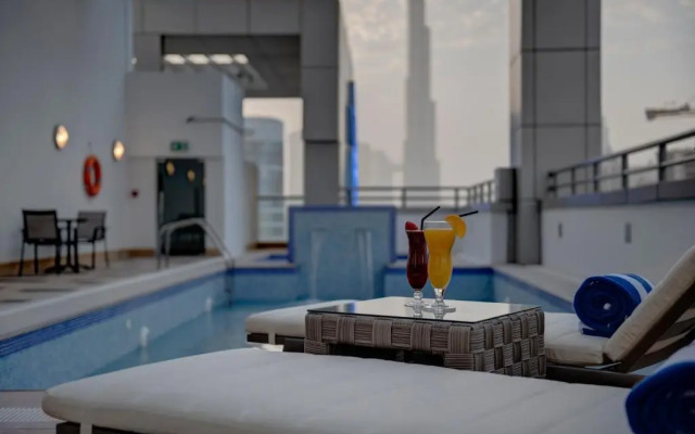Royal Continental Suites Business Bay