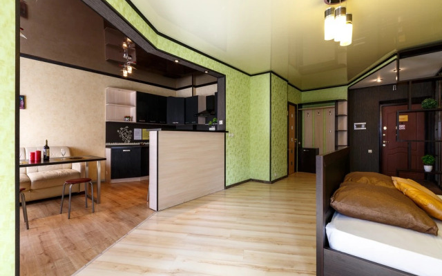 Квартира от компании Хоум Отель на Революционной 4