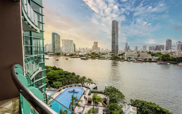 Отель Chatrium Riverside Bangkok