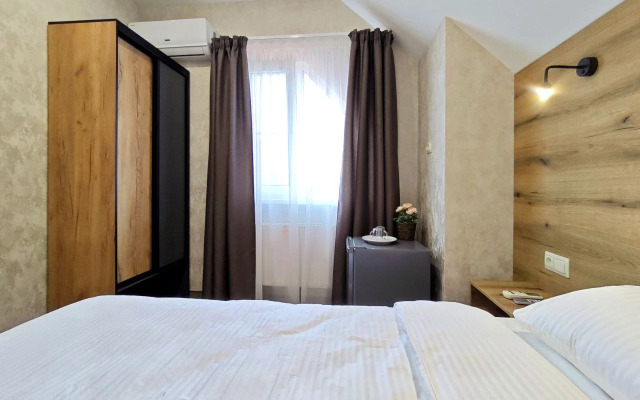 VV Guest House