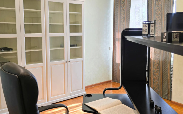 Gold Fish Na Ordzhonikidze 2 Flat