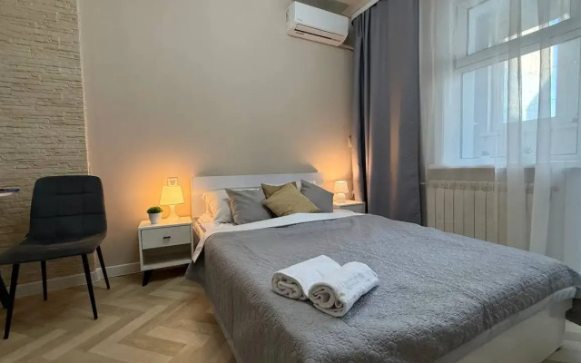 Na Pirogova 6 Flat