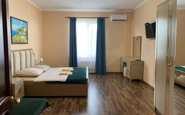 Dom pod Klyuch v Gagre Private House