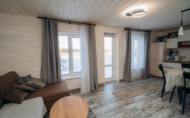 Na Beregu Ladozhskogo Ozera Guest House