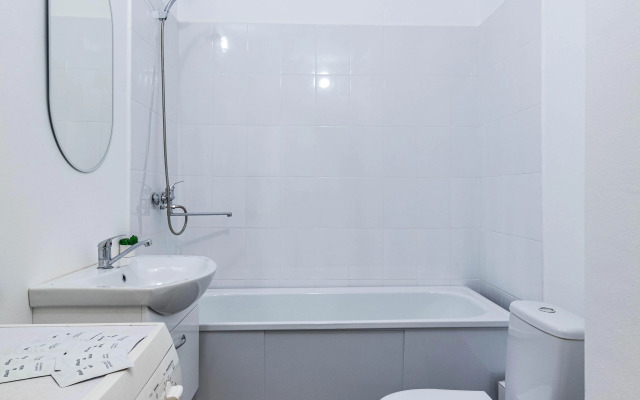 Апартаменты на Академика Парина 43/3