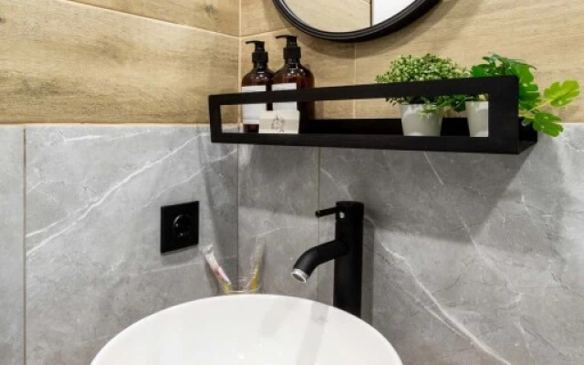 Апартаменты Студия Комфорт с Дизайнерским Ремонтом