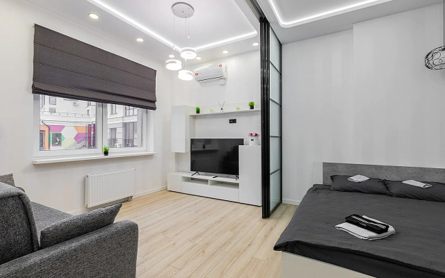Na prospekte Nezavisimosti, 88 Flat