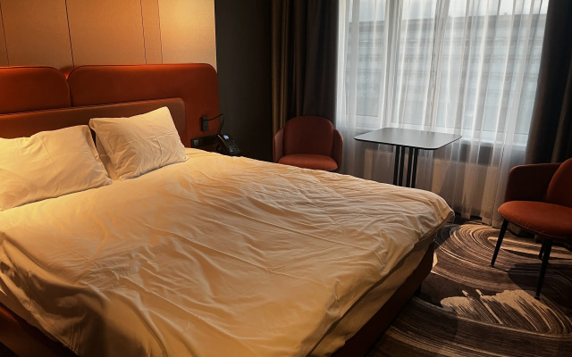 Апартаменты Mercure Hotel and Residences Saint Petersburg