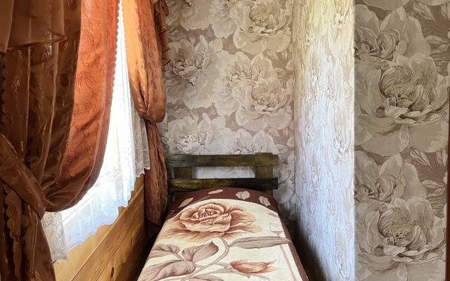 Gostiny Dvor Guest House