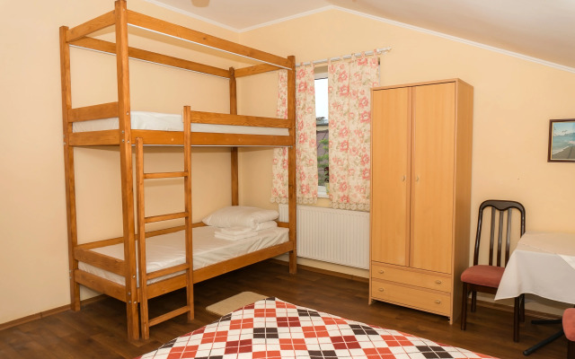 Hospoda Hostel