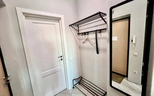 Квартира Уютная студия на Геологоразведчиков 44А