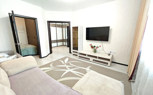 Na Ulitse Yagodinskaya 25 Flat