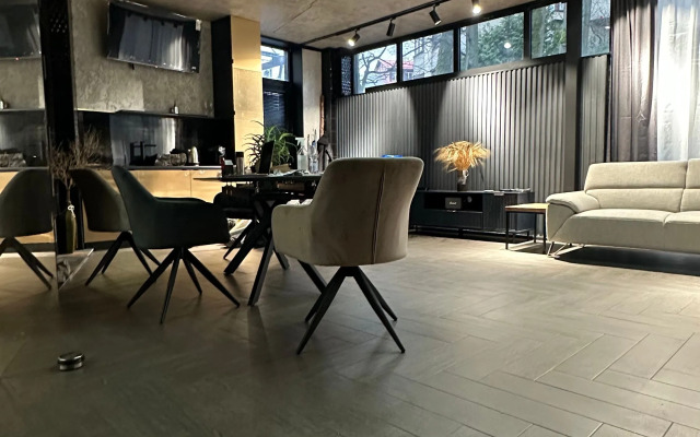 Stilnye Rooms Tsentralnyy park Apartments