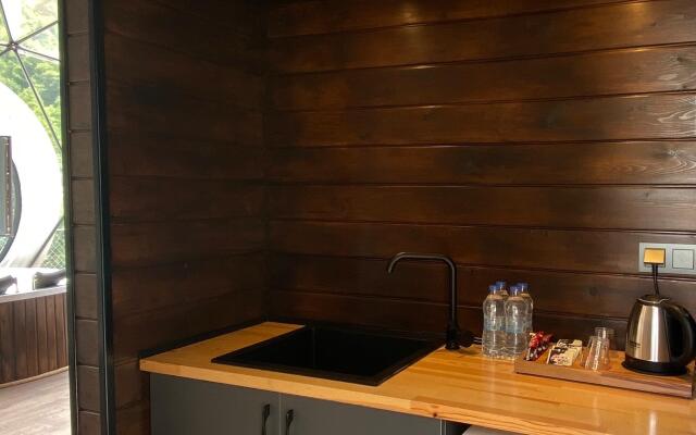 Kaledome orman evleri Glamping