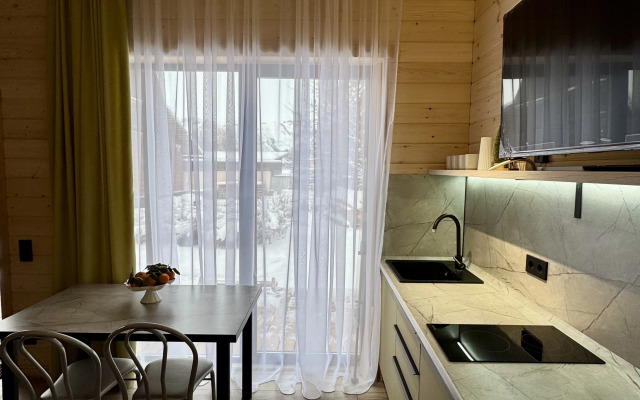 Апартаменты Таунхаус У Катуни