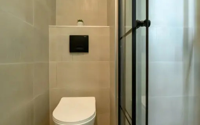 232 Leninskiy Pr 158 Apartments