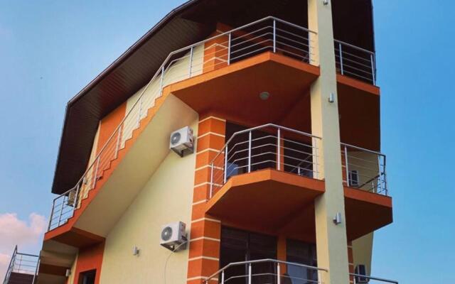 Summer House Mini-Hotel