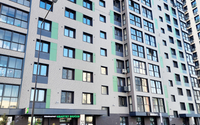 Na Ulitse Dalnevostochnaya 166/6 Flat