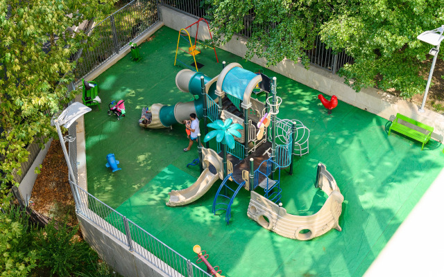 Ideal Khauz Apartments