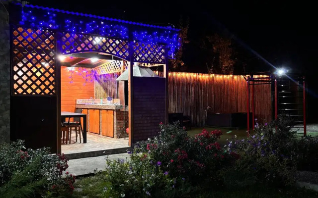 Частный дом Загородный Дом на Юце