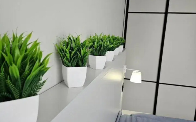 Апартаменты на Набережной 75к5 (102.5)