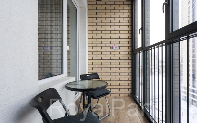 Квартира Дизайнерская студия у ТЦ Аура RoyalPart