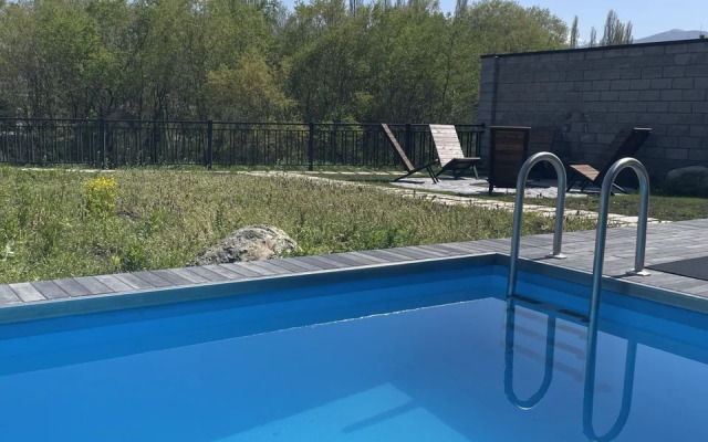 Частный дом Avalon Park