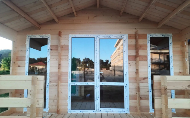 Eko-Domiki Abash Recreation Camp
