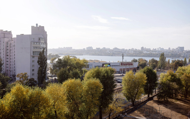 Vidovaya Neotel ryadom s Chernavskim mostom Flat
