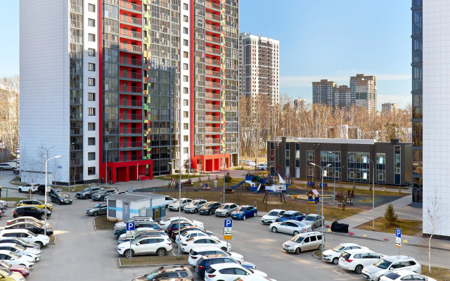 Dizaynerskaya studiya u metro Flat