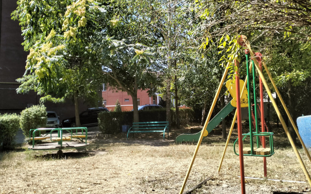 Квартира 44 Параллель