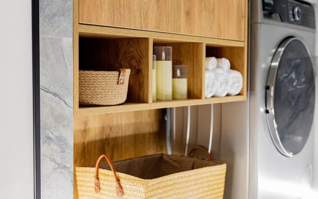 Na Yasnogorskoy Ulitse 16/2k7 Apartment