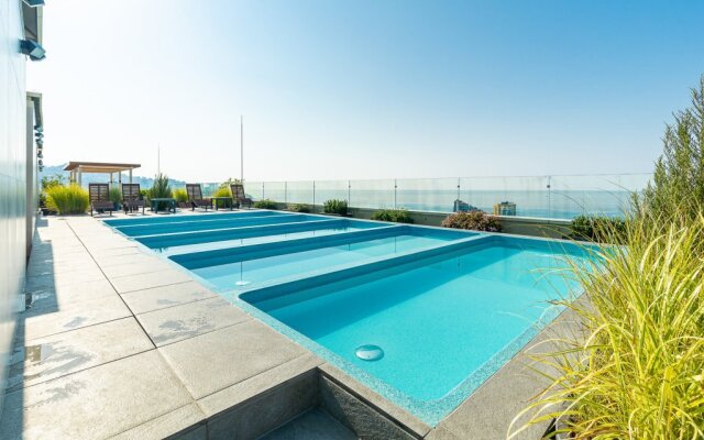 U Morya ZHK Metropol Apartments