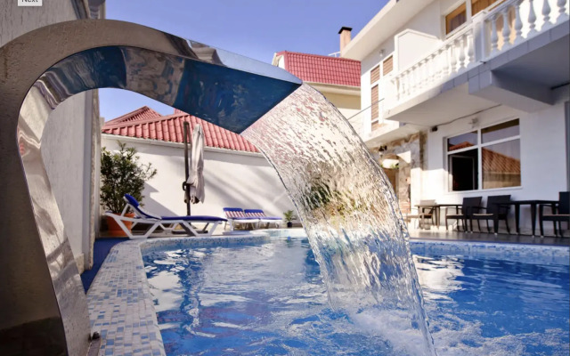 Raduga-Prestizh Hotel