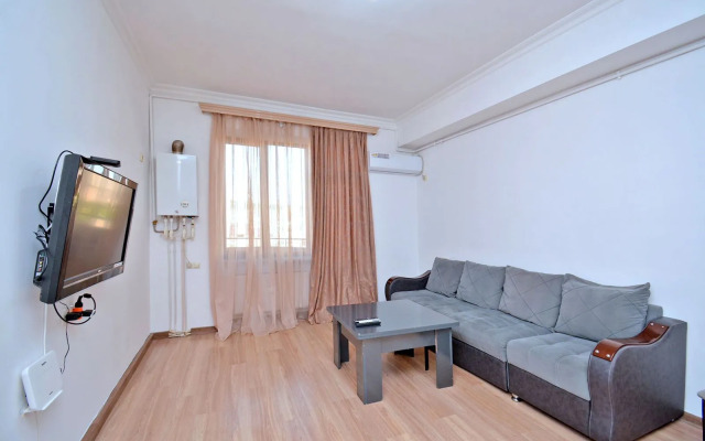 Perte House Apartment's on Argishti 13 Street Apartments