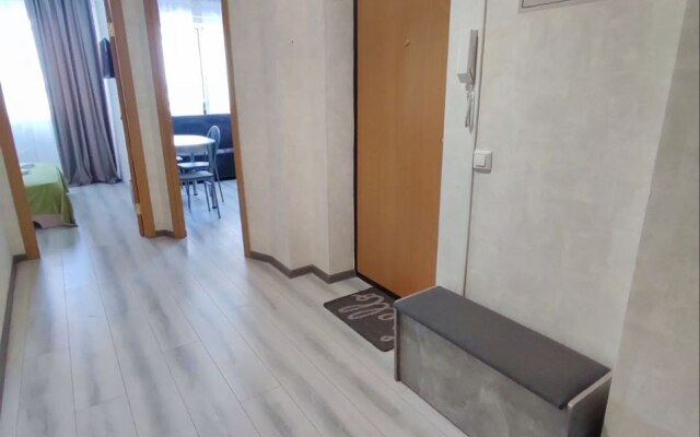 Uyutnaya Prostornaya s Potryasayuschim Vidom Flat