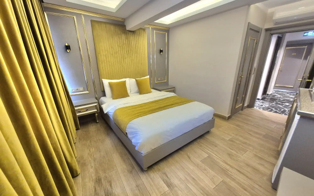 Отель Taksim La Marino