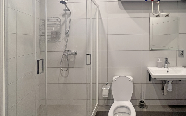 V Tsentre Hostel