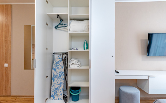 U metro Parnas 1826 Apartment