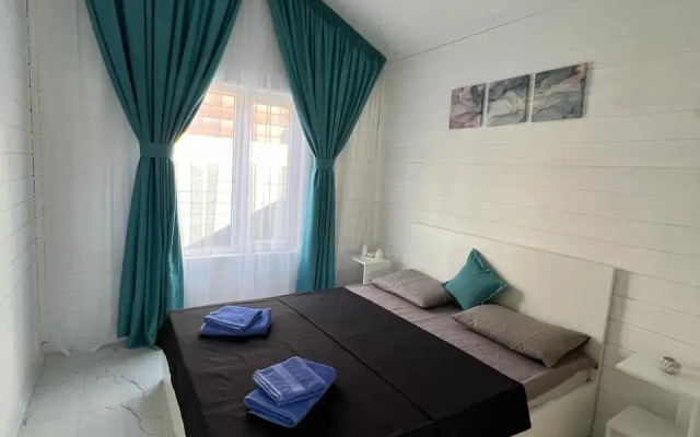 Na Beregu Morya Sea Breeze Bungalow
