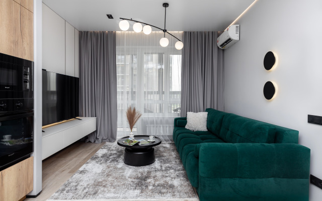 Tihij Oazis S Vidom Na Les Flat