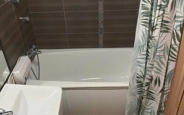 Квартира горького 146а