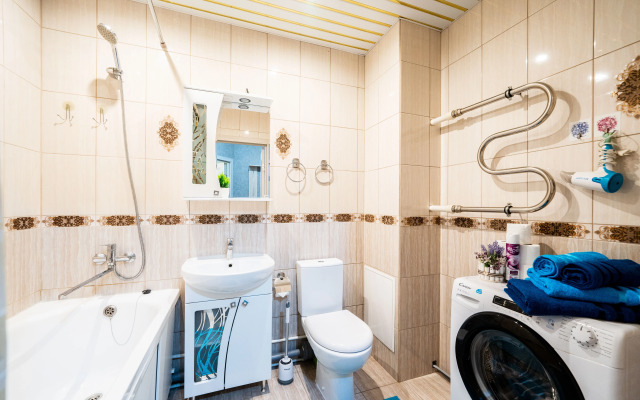 Petrovskiy 3 Apartments