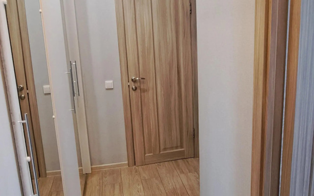 Uyutnaya Kvartira, Nedaleko Ot Zh/d Vokzala Apartments