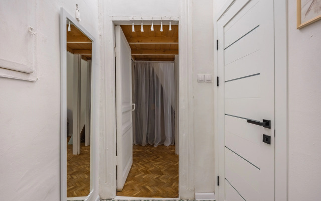 Апартаменты MyHomeYourHome на Некрасова 1\38