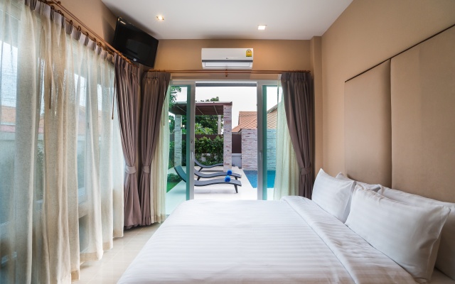 The Ville Jomtien Pool Villa