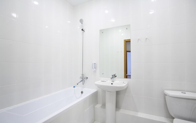 Apartamenty Rooms-Ekb Na Ulitse 8 Marta 190 (12 Etazh)